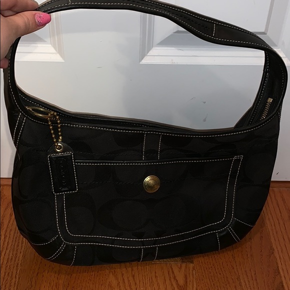 Coach Handbags - Coach purse Coach Handbags - Coach purse